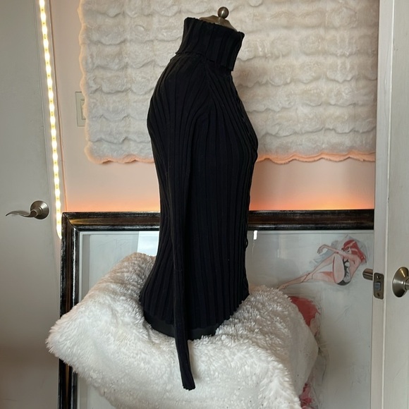 Belldini Women's Black Turtleneck Sweater perfect condition preowned - Picture 5 of 7